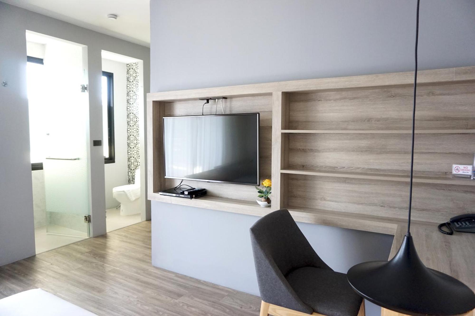 The Lake Chalong Hotel Sha Plus Экстерьер фото